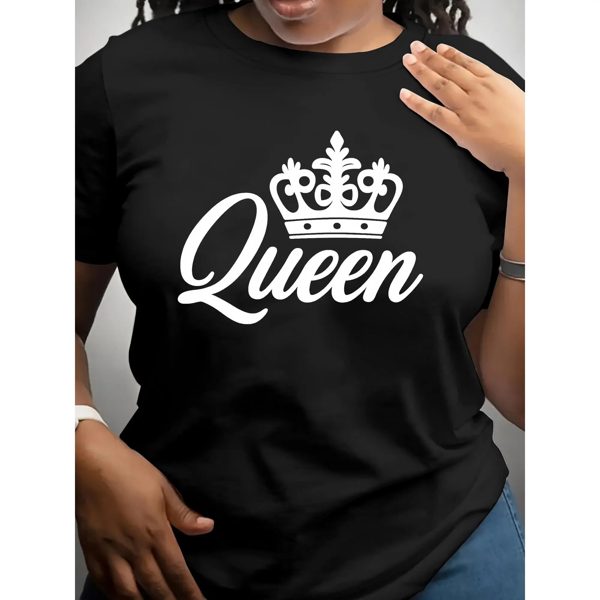 [Queen Tee] Casual Queen Graphic Tee | Women's Short Sleeve Pullover with Crown Design, Spring/ Summer Fashion, Versatile Top