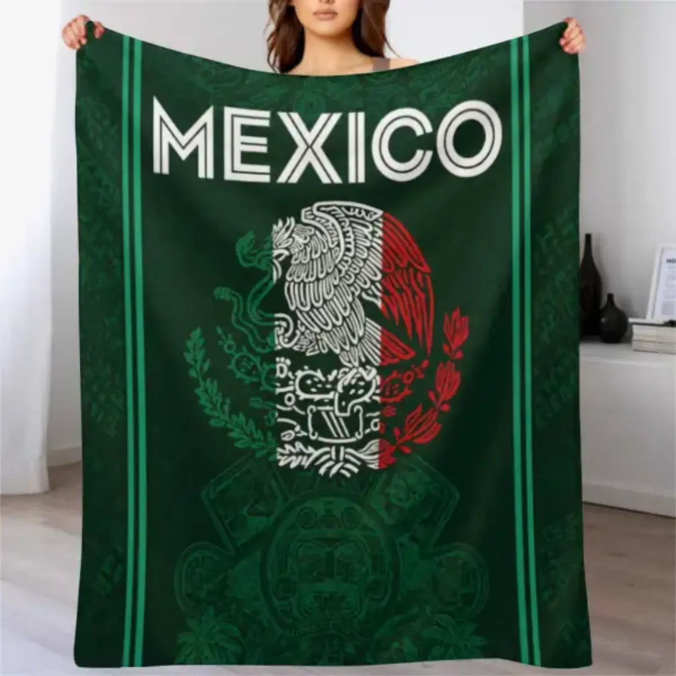 Mexico Eagle Emblem Throw Blanket for Patriotic Home Decor, Soft Cozy Plush Bedding for Couch, Bed and Living Room, Lightweight Warm Gift for Mexican Families, Teens and Adults
