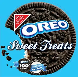 USED-Shaped Oreo Sweet Treats by Publications International Ltd. (Unknown)