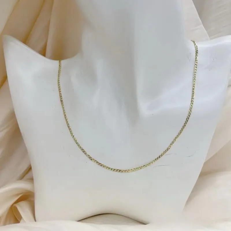 Fine Cuban link gold plated 14 k Fine Cuban link gold plated 14 k