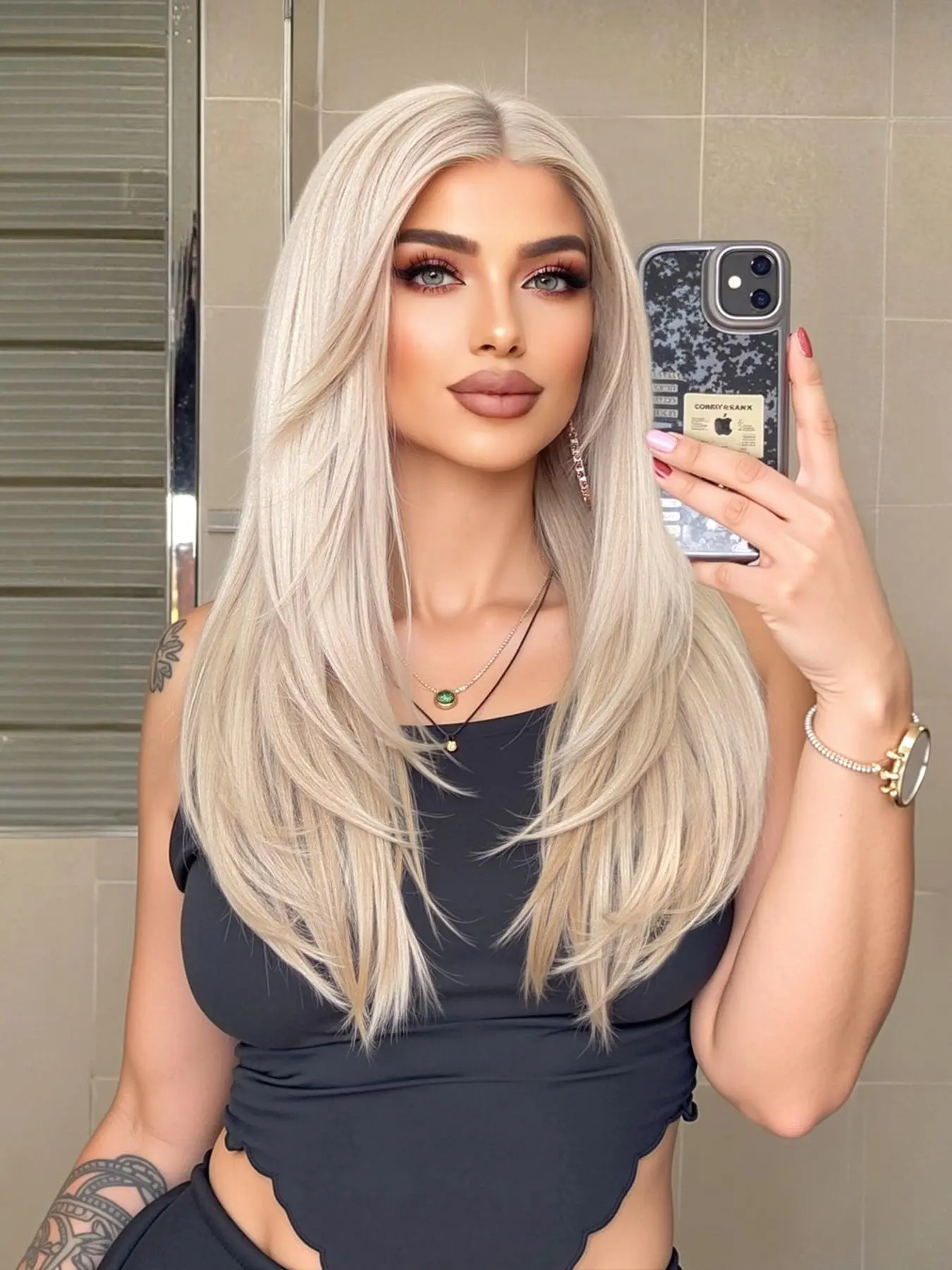 22 Inch Long Platinum Blonde Layered Straight for Women, Layered Cut Wig, Gorgeous Fluffy Wigs without Bangs, Synthetic Lace Front Wigs for Party, Daily Use, Synthetic Hair Wig