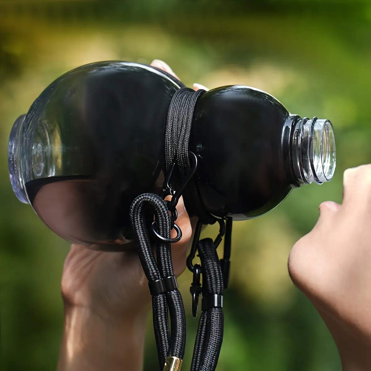 Portable Gourd-Shaped Sports Water Bottle with Lid - Uncharged, PC Material, PVC-Free, Ideal for Valentine's, Easter, Women's Day