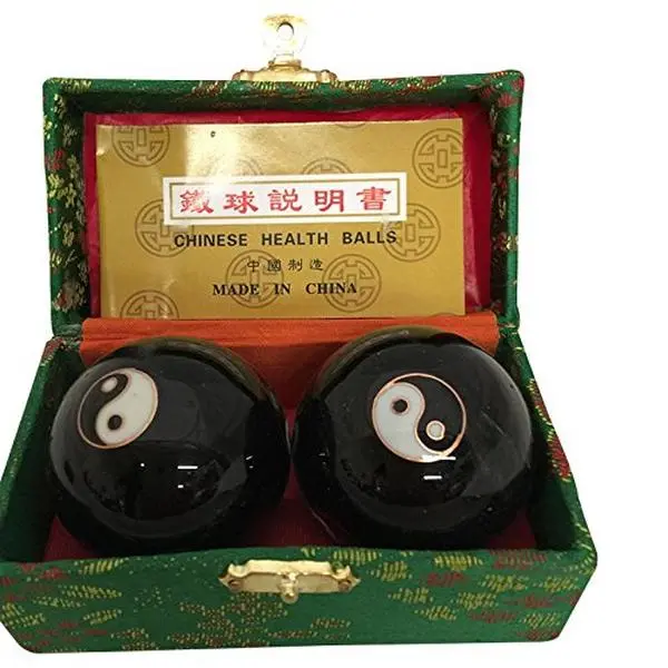 Traditional Baoding Balls Massagers, 2-Pack 1.75in Metal Ceramic Sound Vibration Manual Massage Tools for Hand Exercise, Stress Relief - Black Yinyang #3, Body Care, Handballs, Rotate Manually, Adults, Jingle Sound, Two-Pack