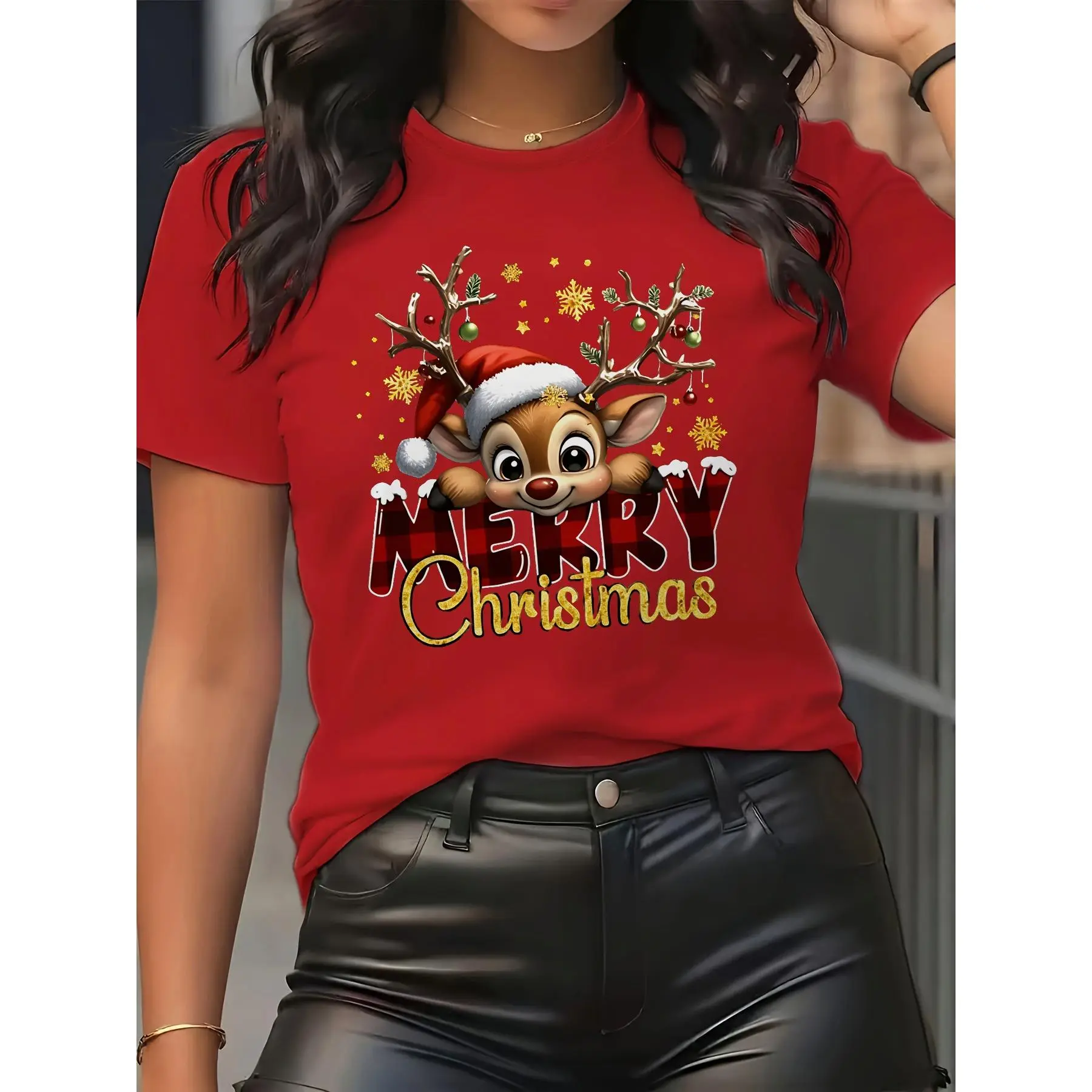 Women'S Christmas T-Shirt - Merry Christmas Graphic Tee with Reindeer & Snowflakes, Green Holiday Party Outfit, Casual Round Neck Short Sleeve Top for Christmas