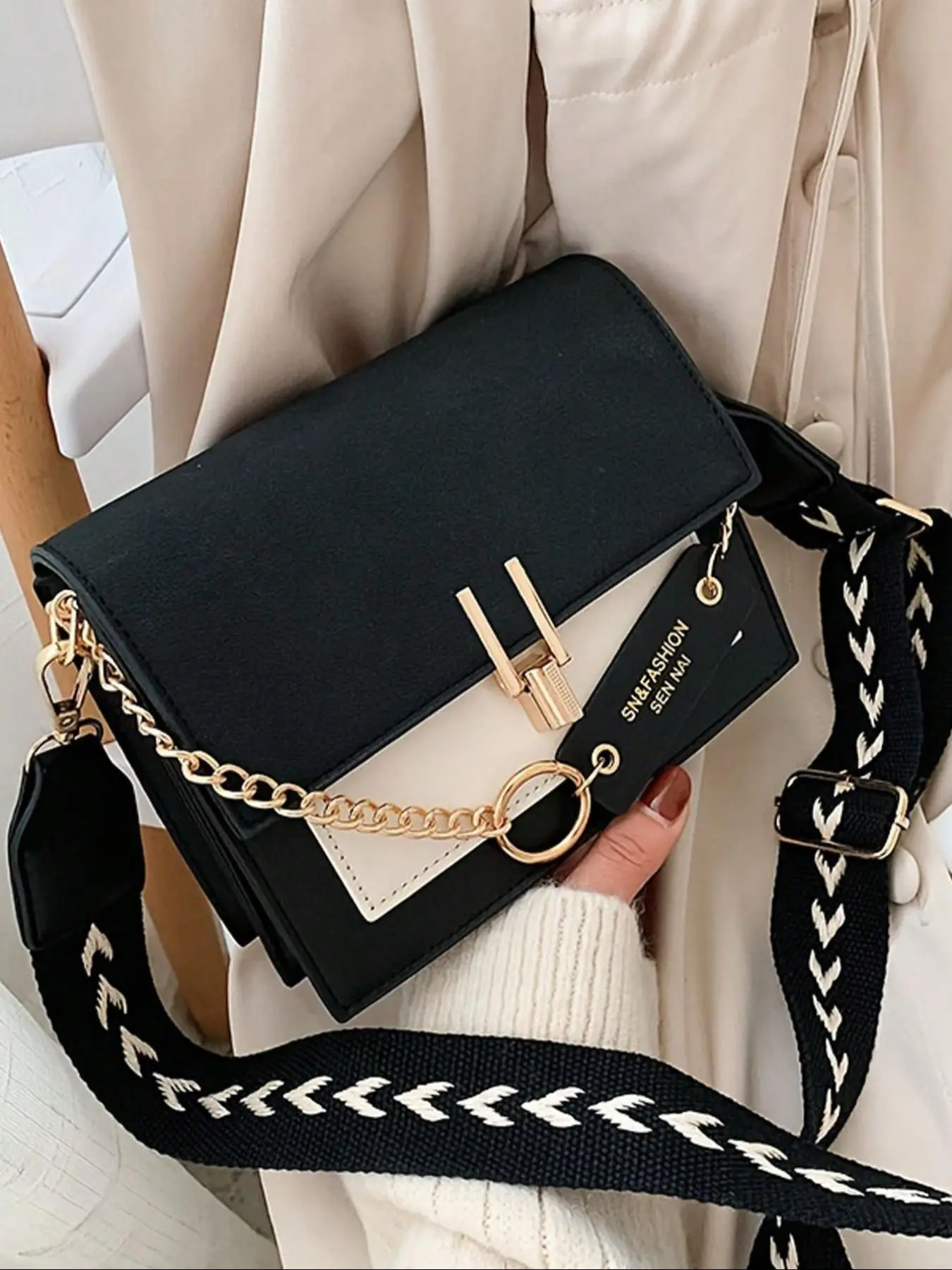 Women's Fashion Colorblock PU Leather Crossbody with Chain Bag, Casual Versatile Chain Decor Shoulder Bag for Daily Used, Trendy All-match Commuter Bag