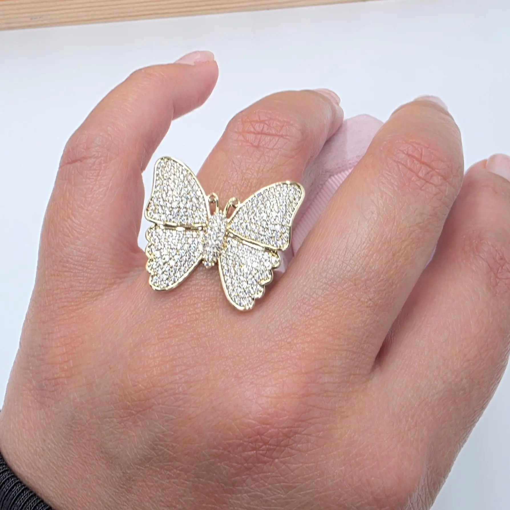 Xuping Rhinestone Butterfly Ring - Multi-Size, Lightweight Metal Coated, Elegant Everyday, Rhinestone Decorated Casual Costume Jewelry Accessory for Daily Wear, Elegant Everyday Ring, Rhinestone Decorated Ring