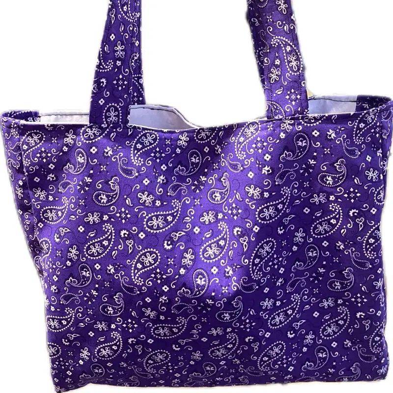 Bandana-Print Poly-Cotton  Tote Bag, Spacious Reusable Shopping Bag for Daily Errand