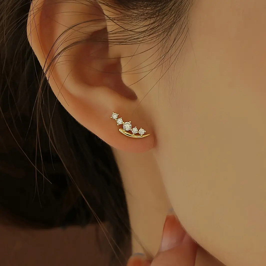 Elegant 18K Golden Plated Copper Stud Earrings with Synthetic Zirconia, Simple Luxury Style for Women, Perfect for Wedding & Banquet, Mother'S Day Gift, All-Season Wear