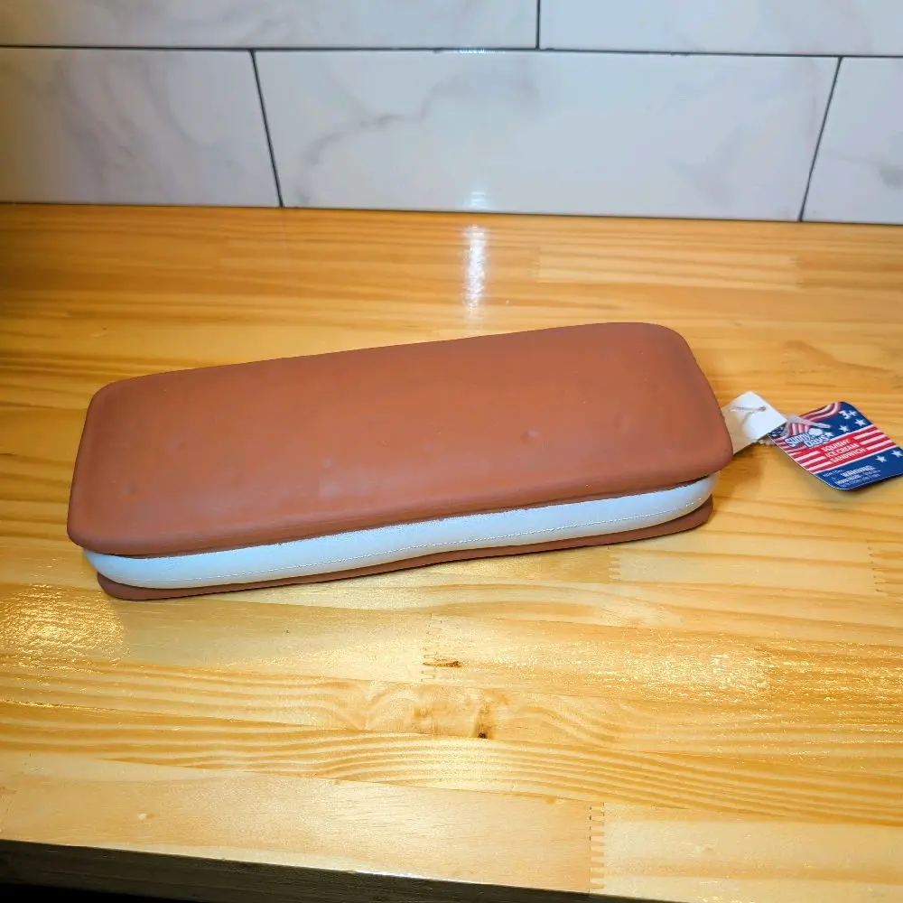 SUNNY DAYS!!  ICE CREAM SANDWICH SQUISHI !!  FOR AGES 3+. ( JUMBO SQUISHY ) GREAT FOR STRESS RELIEF!!
