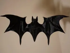 3D Printed Vampire Bat Sculpture - Lightweight Handmade Decorative Ornaments, Spooky Flying Wing Halloween Decoration, Gothic Shelf Home Decor Statue