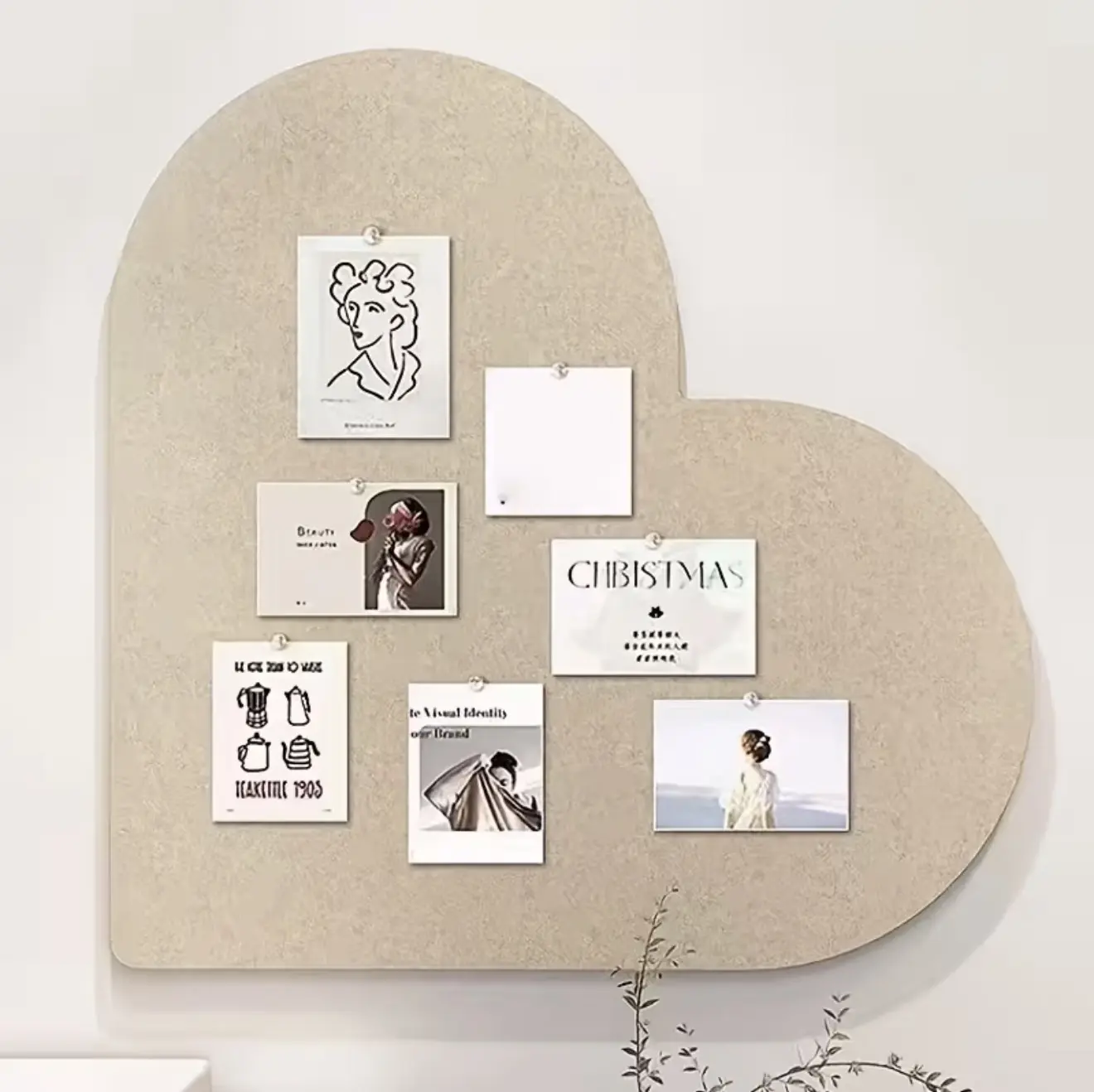 Heart Shape Felt Cork Board - Wall Mounted Photo Memo Board for Home Decor