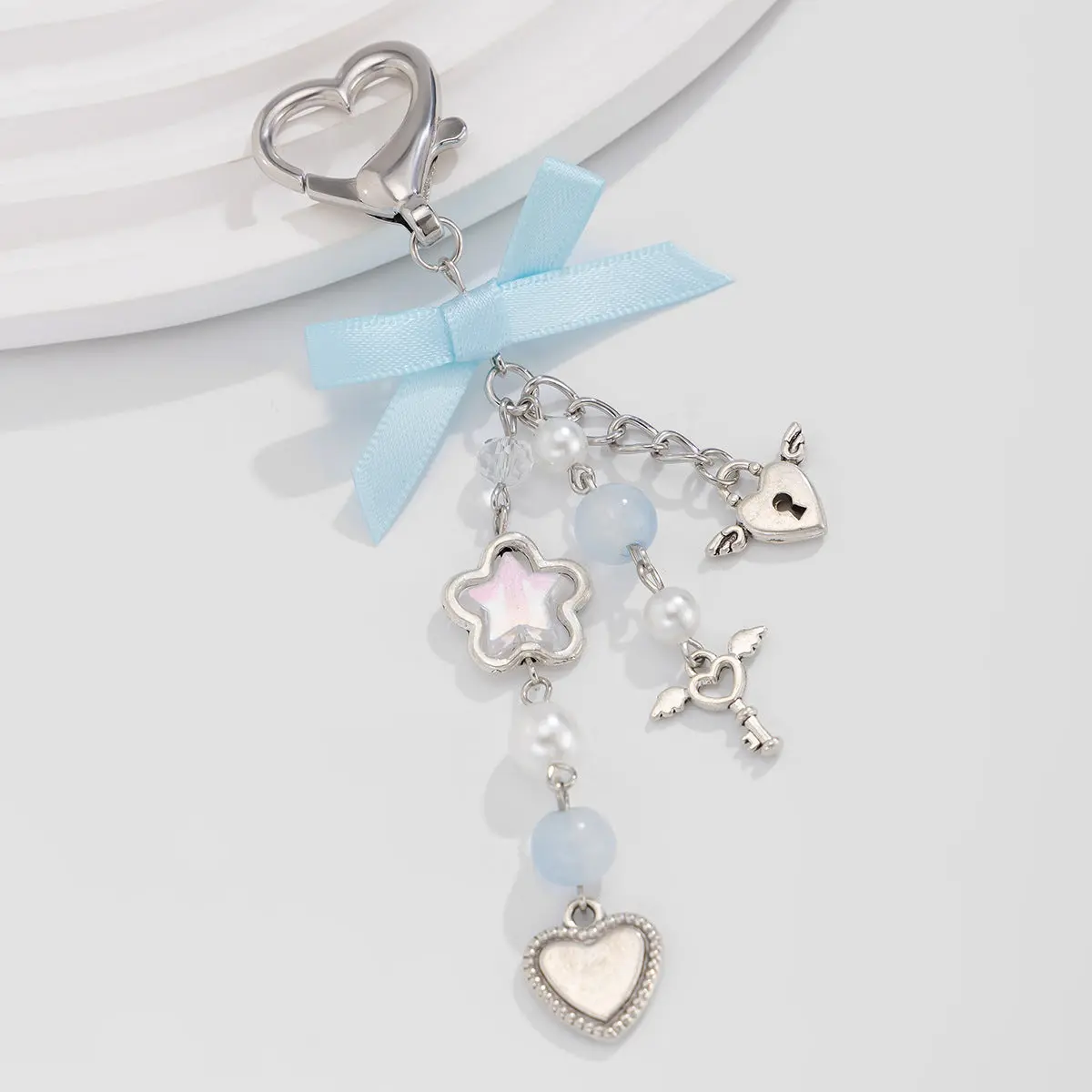 Little Fresh Love Bow Ribbon Keychain Sweet Wind Imitation Pearl Alloy Pendant