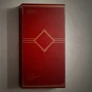 VERY NICE AND FANCY HOUSE HOLD BOX WITH NICE GOLD DESIGNS AND CAN HOLD SMALL BOTTLES GOOD FOR HOUSE