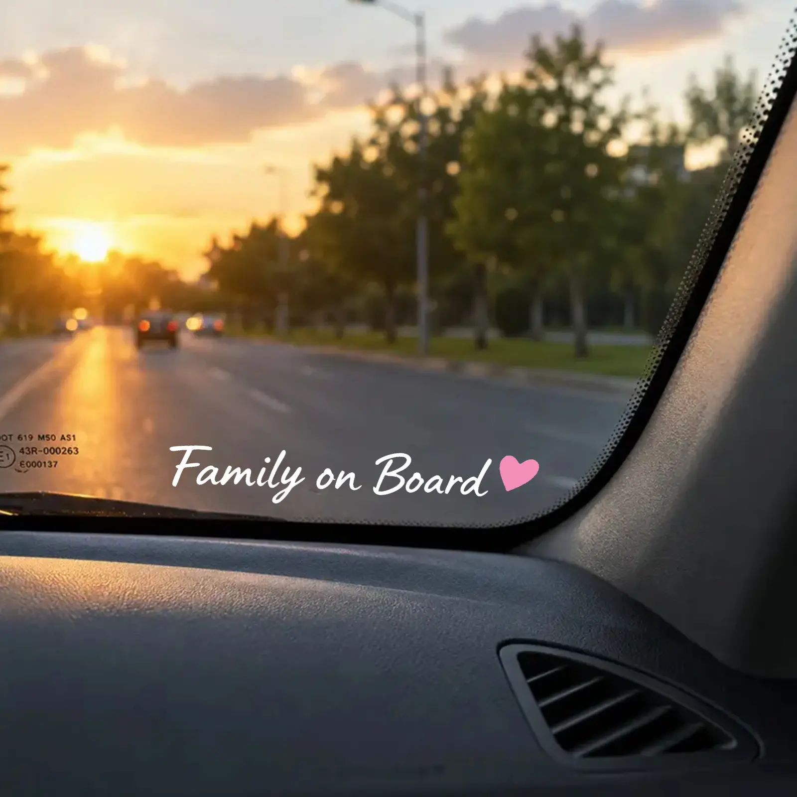 4PCS Car Sticker Set - 2x Family on Board, 2x Positive Vibes Only, 10x2cm Vehicle Exterior Decoration for Safe Driving, Ideal for Car Enthusiasts, Windshield Accessory