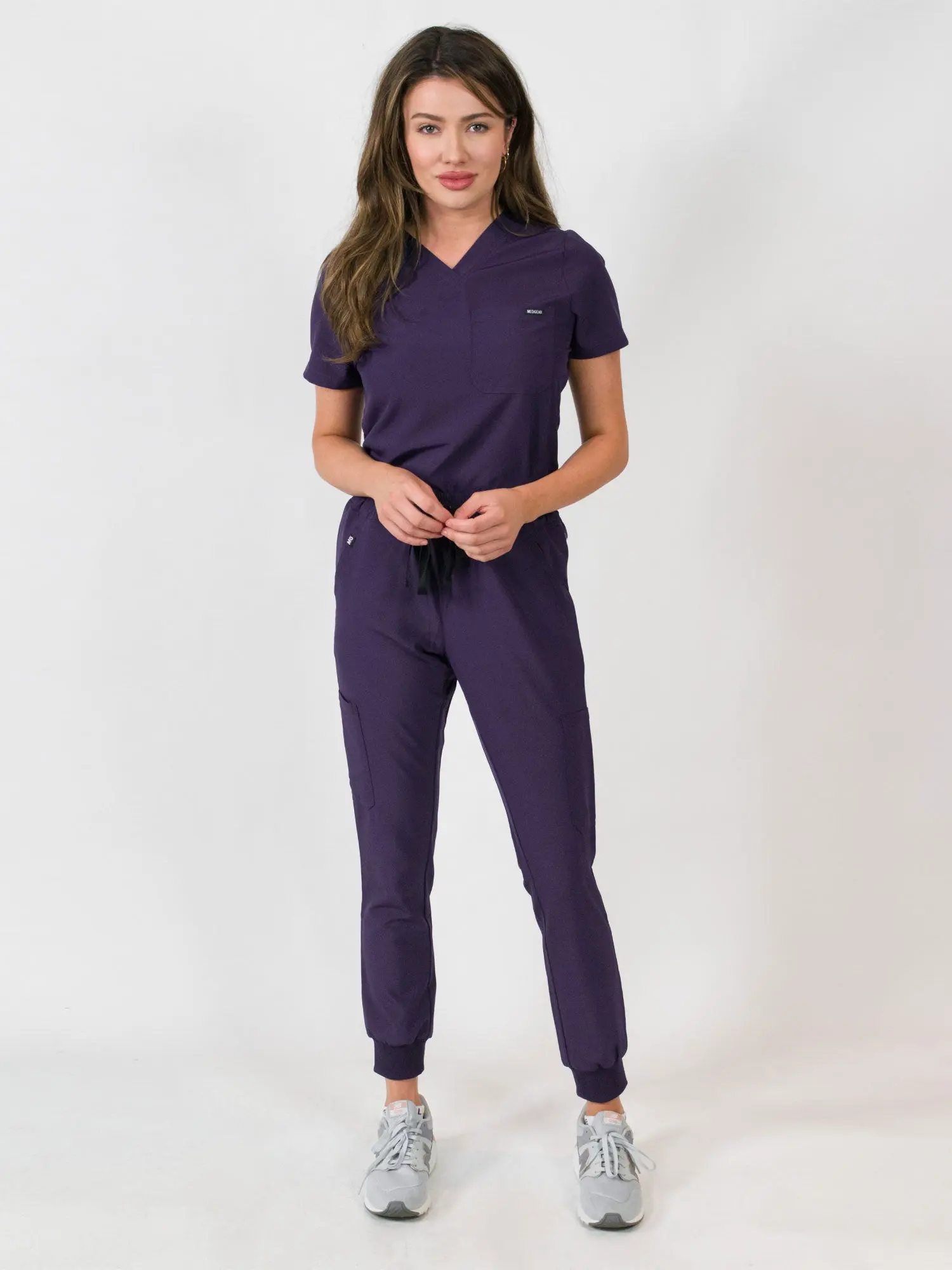 Aurora | One Pocket Top & Jogger Pants Scrubs Set