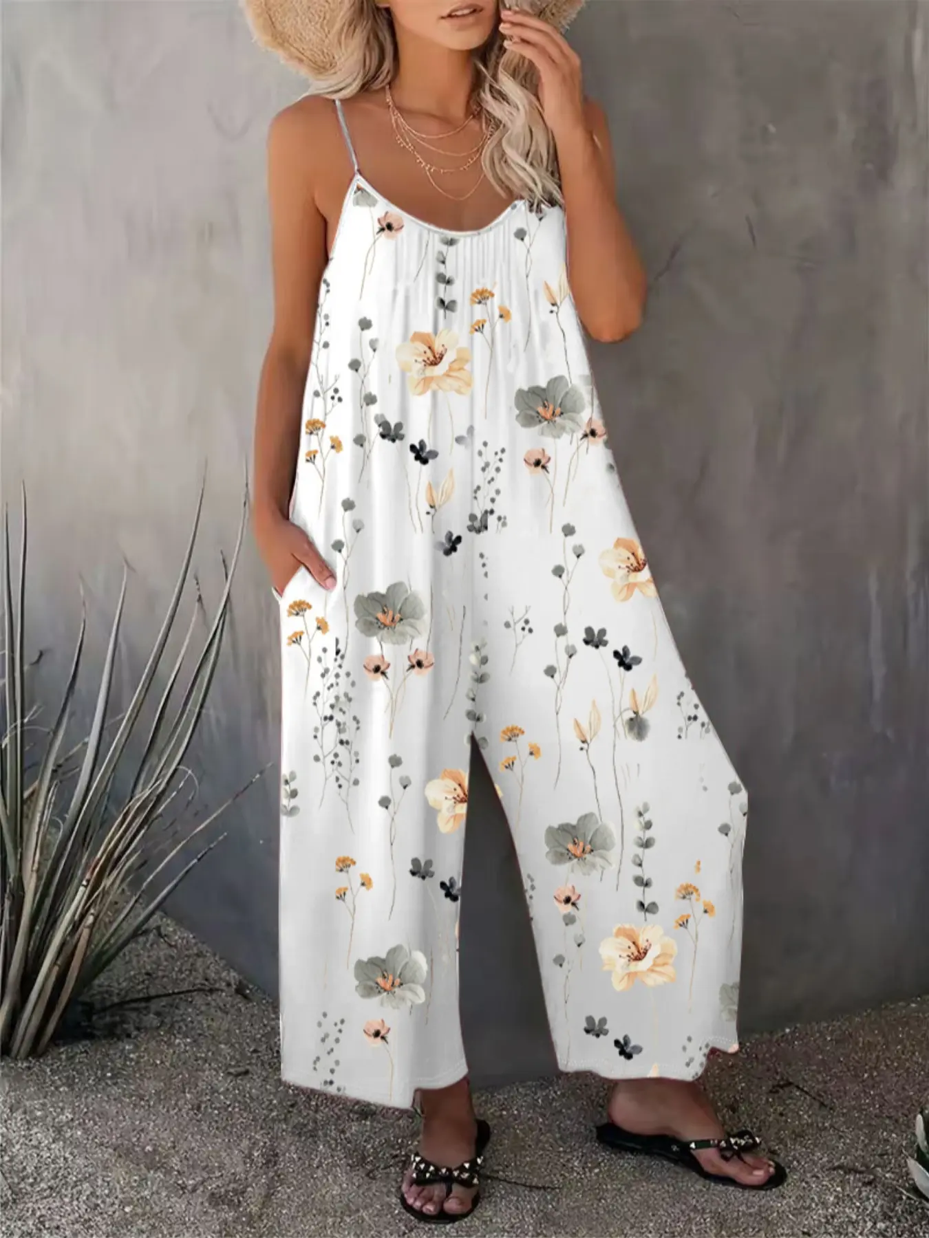 Comfortable Loose Floral Jumpsuit, Perfect Vacation Selection, Just Right Pocket Design, U Neck Ruched Fit, Precise Tailoring