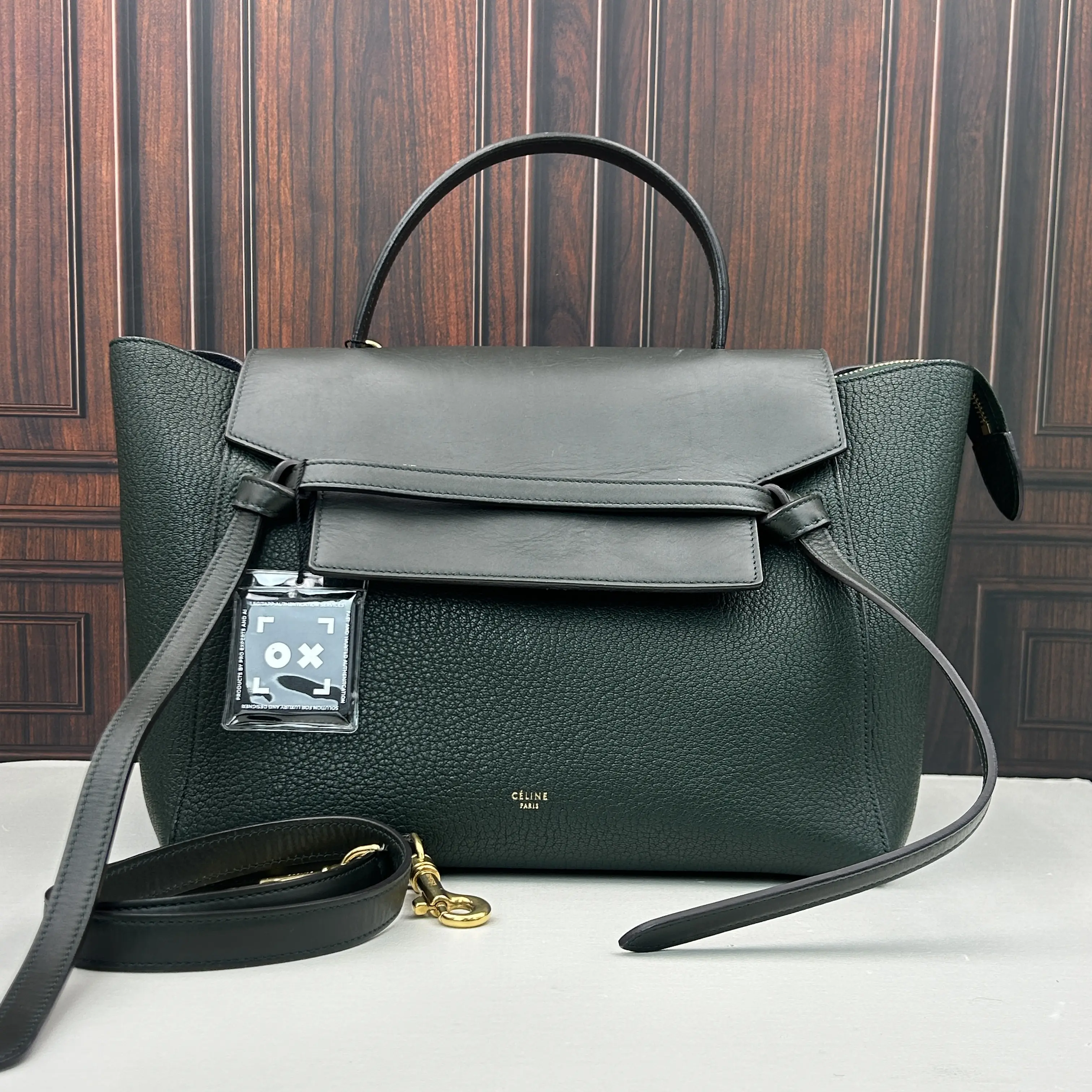 Pre-owned Celine Belt Bag Dark‑Green Leather Belt Bag (Snail Bag) 888