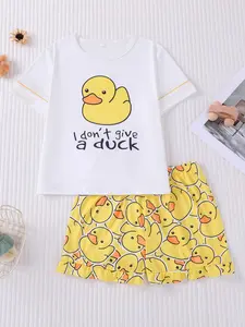Kids Cartoon Duck Print Pajama Set, Pajama Outfit, Summer Fire-Retardant Casual Sleepwear, Round Neck Short Sleeve Elastic Waist Shorts, All Seasons, Pastel Cute Pajamas