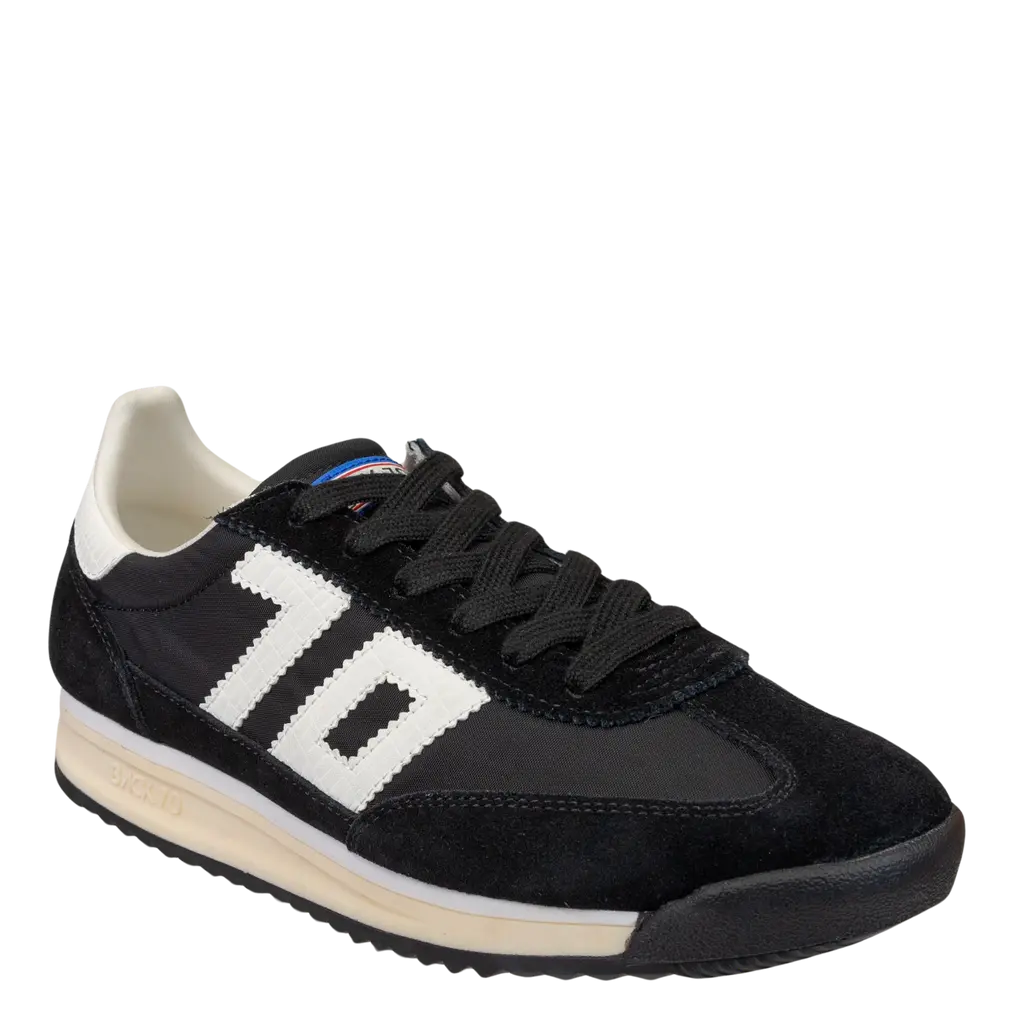 Back70 | Barkley Jogger in Black Sneaker