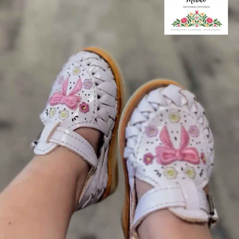 Pink bow leather sandals /Mexican huaraches/ coquette sandals Pink bow leather sandals /Mexican huaraches/ coquette sandals