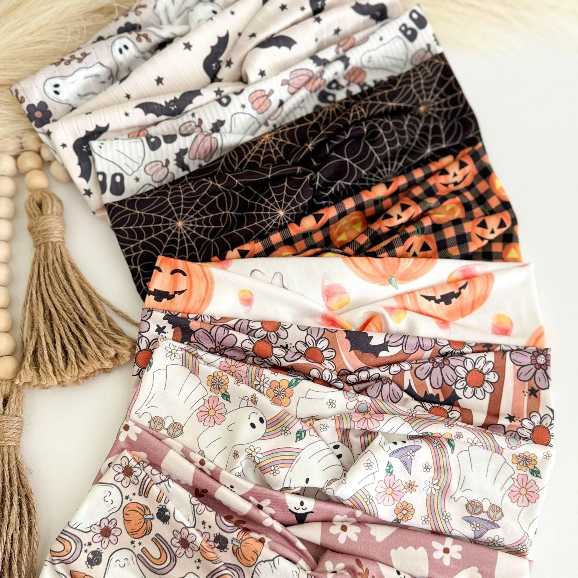 Halloween Twist Headband for Women, Festive Spooky Graphic Print, Soft Double-Brushed Fabric, Non-Slip Lightweight Accessory for Nurses & Teachers, Fashion Headbands, Non Slip Hairbands, Fun, Festive Gift, Festive Spooky Prints