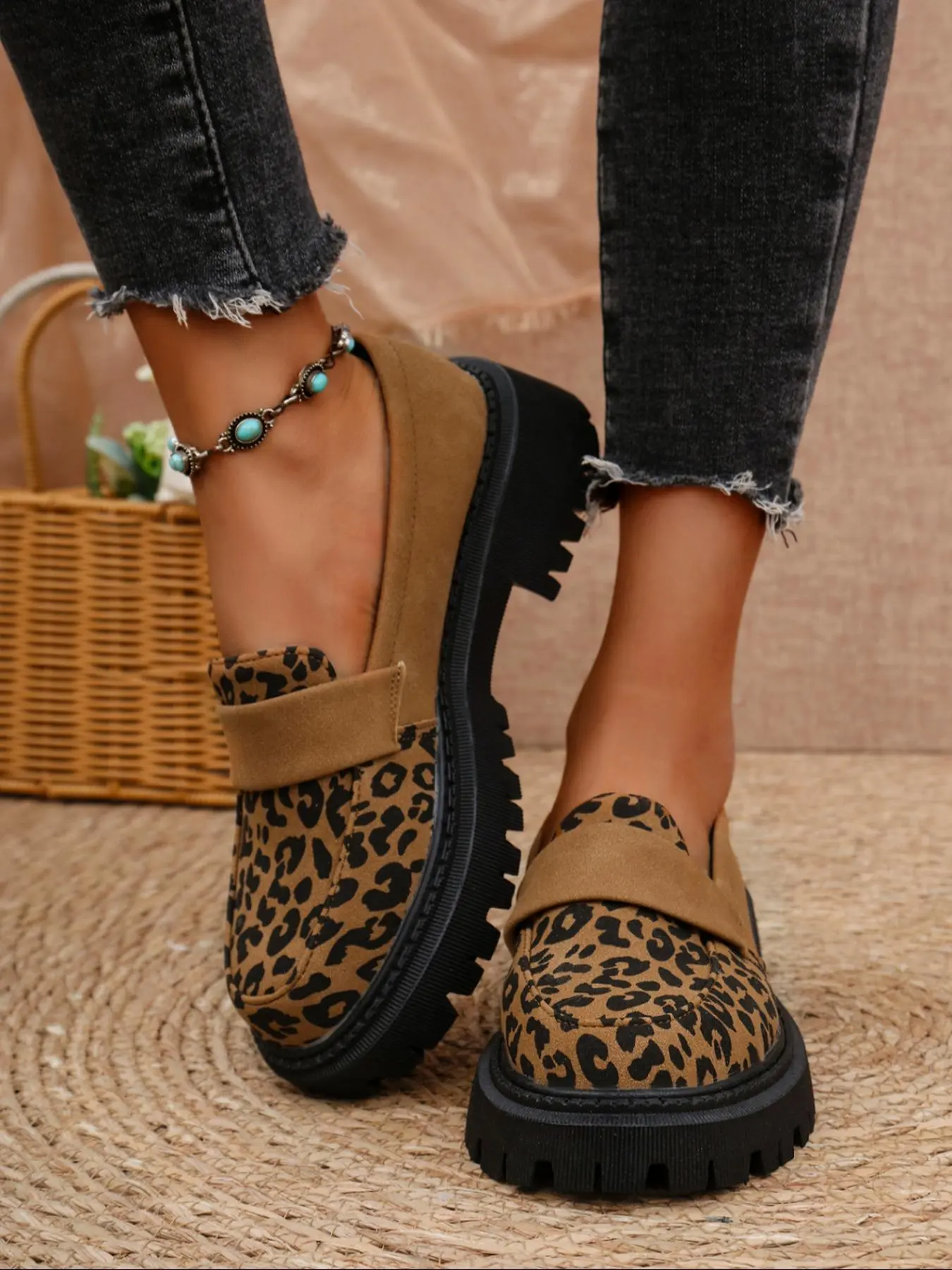 Women's Fashion Leopard Print Chunky Sole Loafers, Casual Comfortable Platform Loafers for Daily Wear, Female All-match Round Toe Shoes for Daily Wear, Flatform, Walking Shoes, Slip On Loafer, Thick Sole Loafer