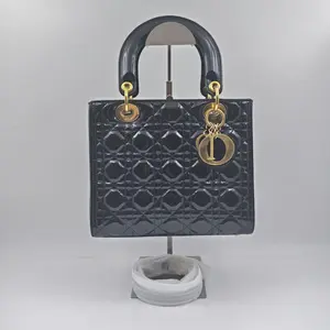 Pre-owned Dior h9 Black & Gold Patent Leather 5 Compartment Lady Shoulder Bag 62778