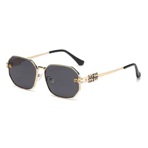 Geometric Sunglasses for Women, Vintage Metal Frame with Letter Design, UV400 Sun Protection for Fashion & Travel, Vintage Frame Sunglasses