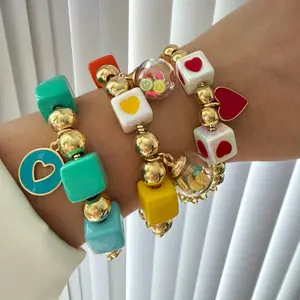 Colorful Heart Charm Chunky Bracelet Gold Beaded Jewelry with Vibrant Beads and Heart Charms for Stylish Accessory