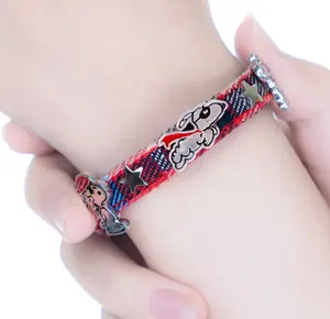 【Buy 2, Get 1 Free – “No Box” Option】Snoops Metal Charm Bracelet Blind Box