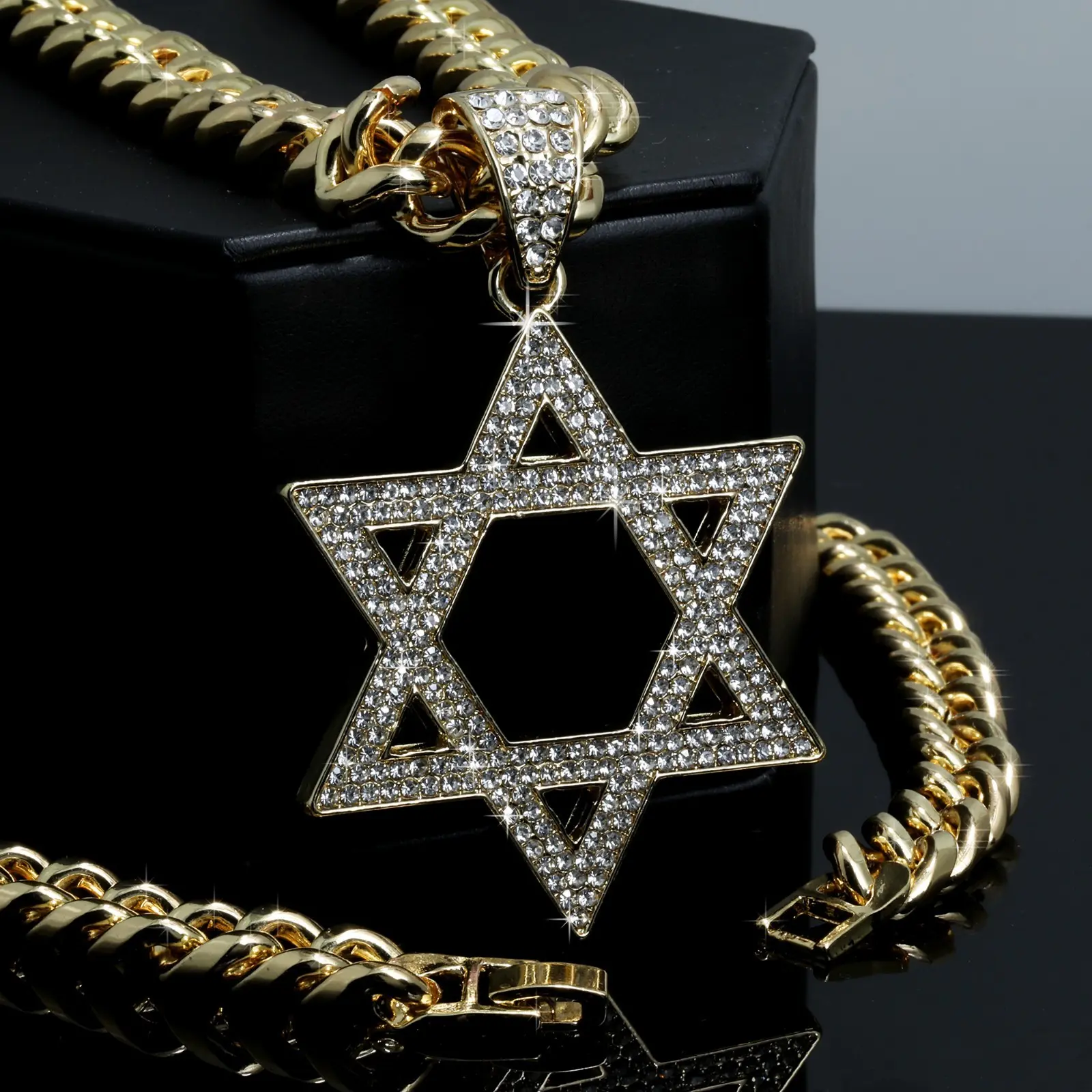 MaxBling81 Male CZ Star of David Pendant Necklace, 10mm Gold/Silver Alloy Coated Cuban Link Chain, 18-30in Long, 45mm Shape, Modern Versatile Accessories, Celebrity Look, Casual Daily Wear Costume Jewelry