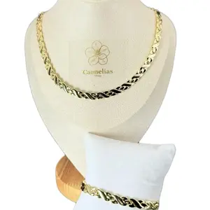 Camelias Cuban Chain 20 Inches Long 3 MM Wide Gold-Tone Necklace with Key Pendant cod 7023 Elegant Jewelry Accessory