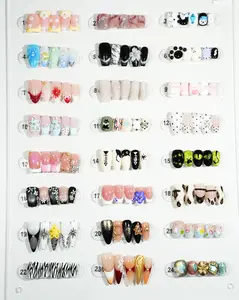 zb47..Exhibition board of various styles of wearable armor-host:Louise