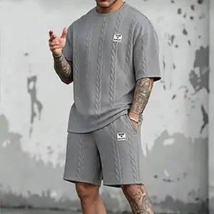 Men’s fashion set with a textured design, regular fit, suitable for outdoor and casual wear, Menswear, Plain