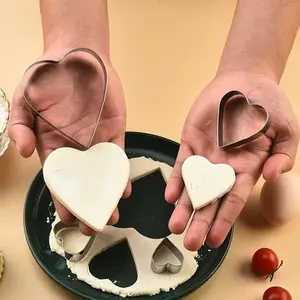 Multi-Size Nesting Stainless Steel Cookie Cutter Set with Storage Tin Box. Heart & Round Pastry Ring Molds for Baking Biscuits, Scones and Tiered Cakes. Heavy Duty Metal Dough Scorer Tool. Easy Clean & Space Saving.