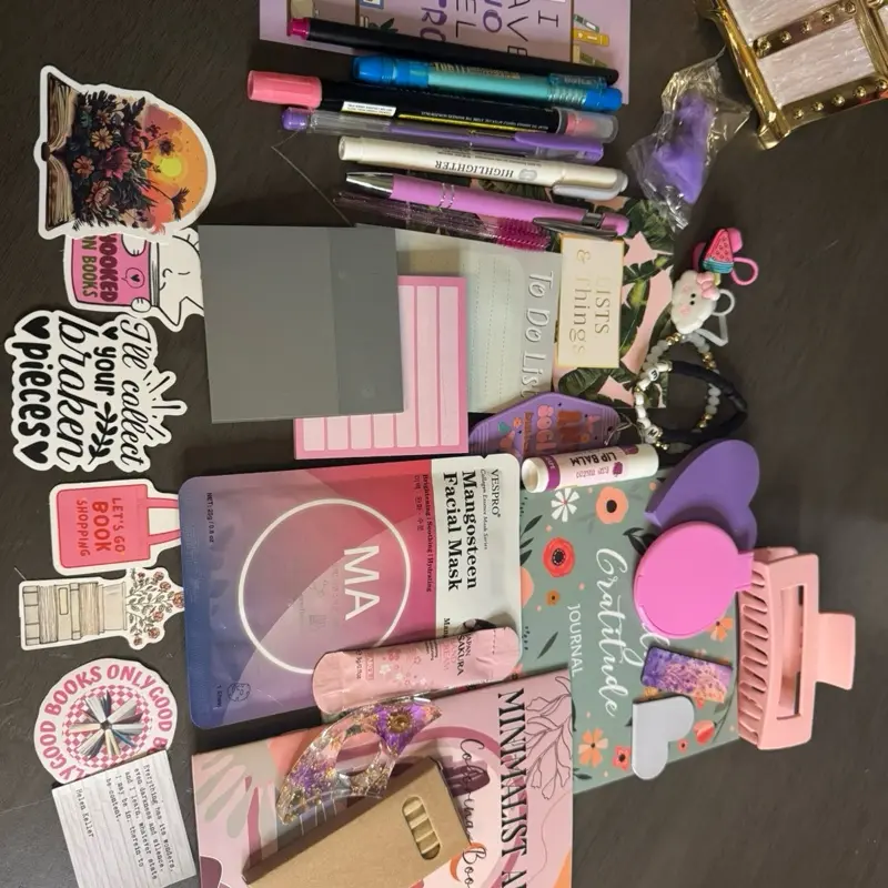 Bookish bundle!