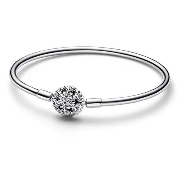 Pandora Moments Sparkling Snowflake Clasp Bangle 592286C01-19