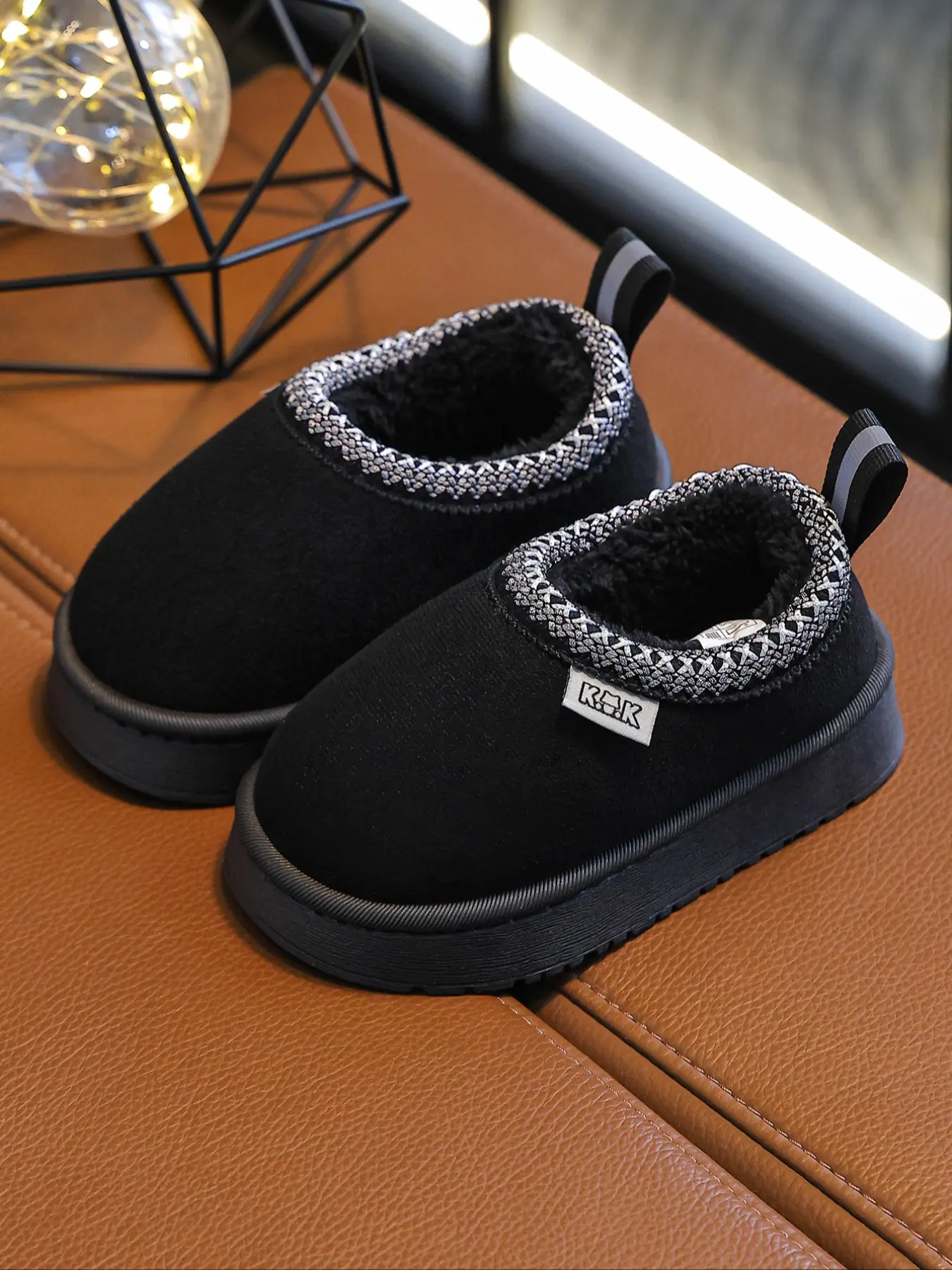 Backed Slippers Autumn Winter Student Indoor Fashion Home Shoes Warm Comfortable Soft Slippers for Boys and Girls Fuzzy Warm Slippers Home Footwear Fashionable Slippers