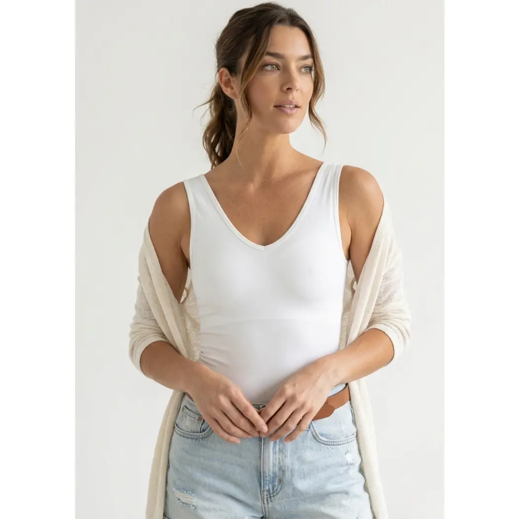 Reversible Built-In Bra Tank – Scoop Neck / V Neck Seamless 360° Shelf Bra Support Top