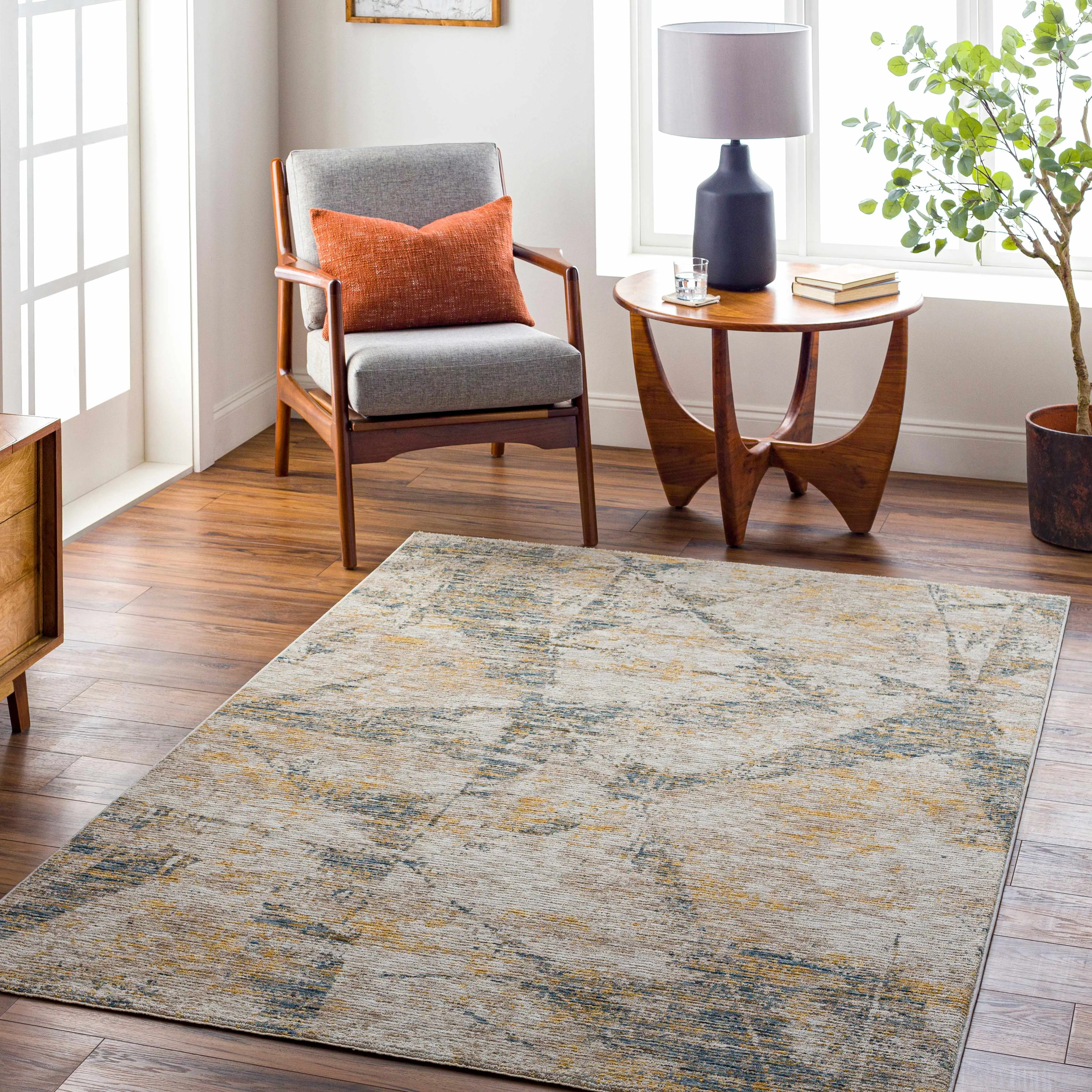Cadao Rich Textured Traditional Rug