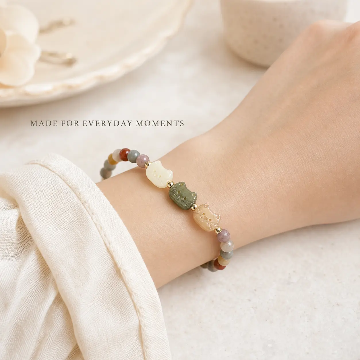 Kitty Cat Beaded Bracelet for Women, Colorful Natural Gemstone Bracelet with Cute Cat Charms, Adjustable Fashion Jewelry, Minimalist Handmade Wristband, Sweet Gift for Daughter, Sister, Girlfriend & Cat Lover