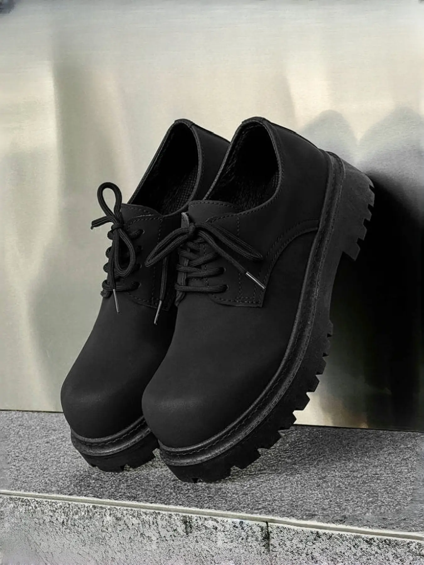 Men's All-Black Frosted Platform Big Head Derby Shoes: Matte Cowhide + Height-Increasing Anti-Slip, High-Street Trendy Work Shoes, Walking Shoes, Pu Leather Footwear, Pu, Flatform, Chunky