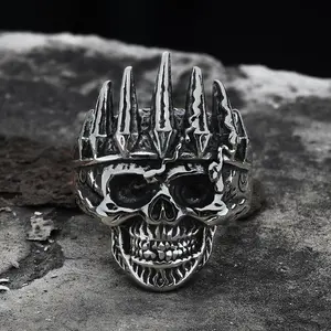 GTHIC Unisex Nobility King Crown Stainless Steel Skull Ring Gothic Jewelry Punk Accessories Gift