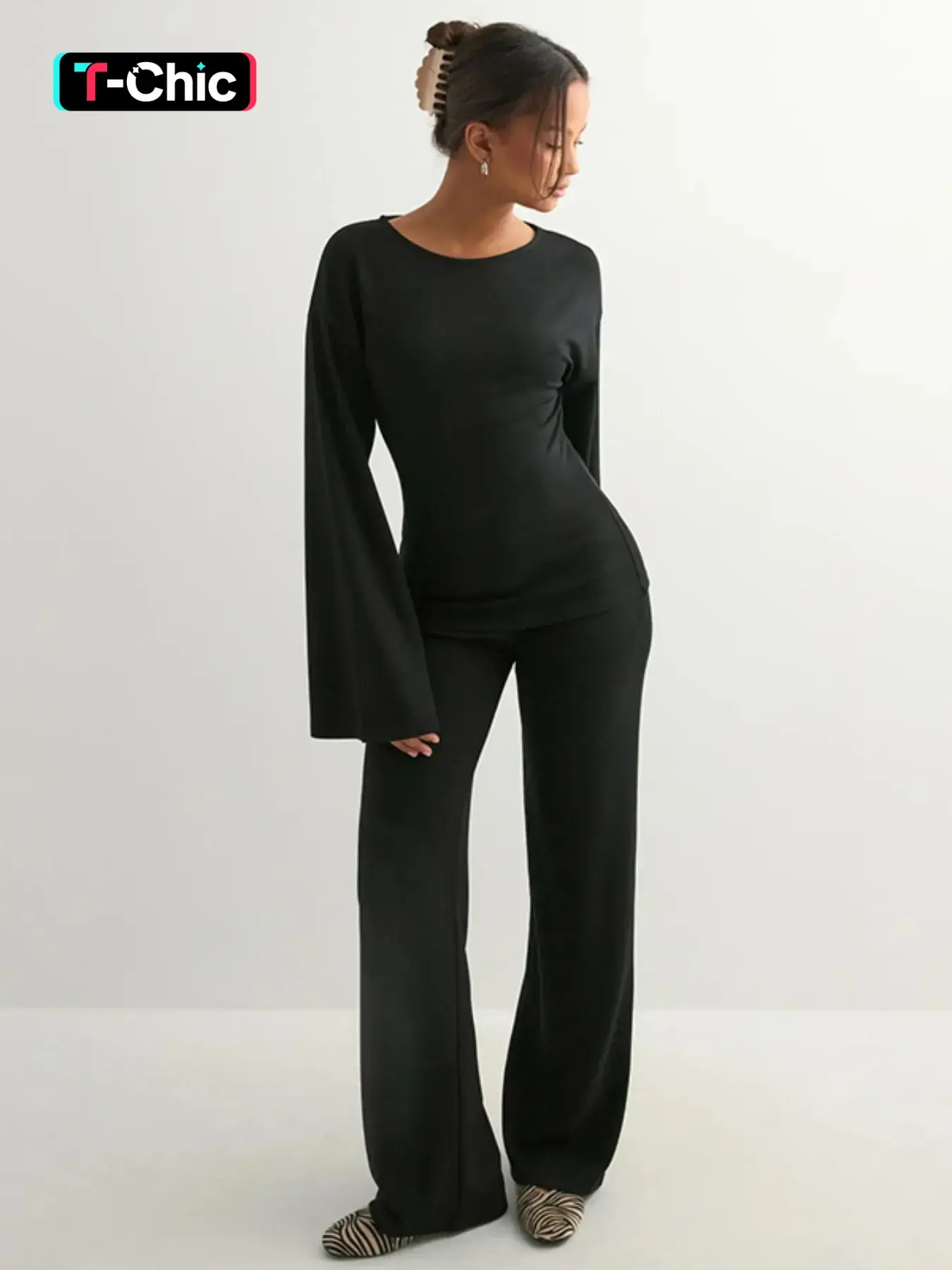 Women's Fashion Basic Aesthetic Solid Color Casual Round Neck Flare Long Sleeve Top & Straight Leg Pants Set, Loose Pant Sets, Comfortable Soft Modest Muslim Casual Outfits for Spring & Autumn, Fashion Clothing Set, Womenswear Clothes