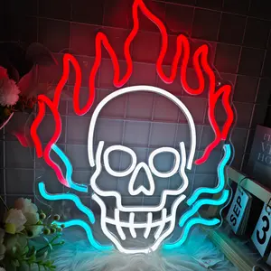 Skull Shape Dimmable LED Skeleton Lamp, USB-Powered Spooky Accent Light for Halloween Decoration, Indoor Home Party Ornaments Ambiance Decor