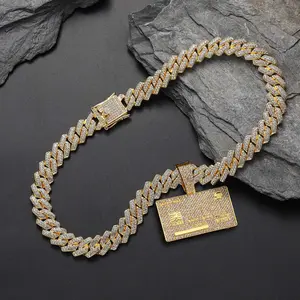Zinc Alloy High Quality Cuban Chain, Card Pendant Necklace, Bank Card Style, Inlaid with Rhinestones Sparkling, Fashionable Hip-hop, Versatile Style, Street Shooting