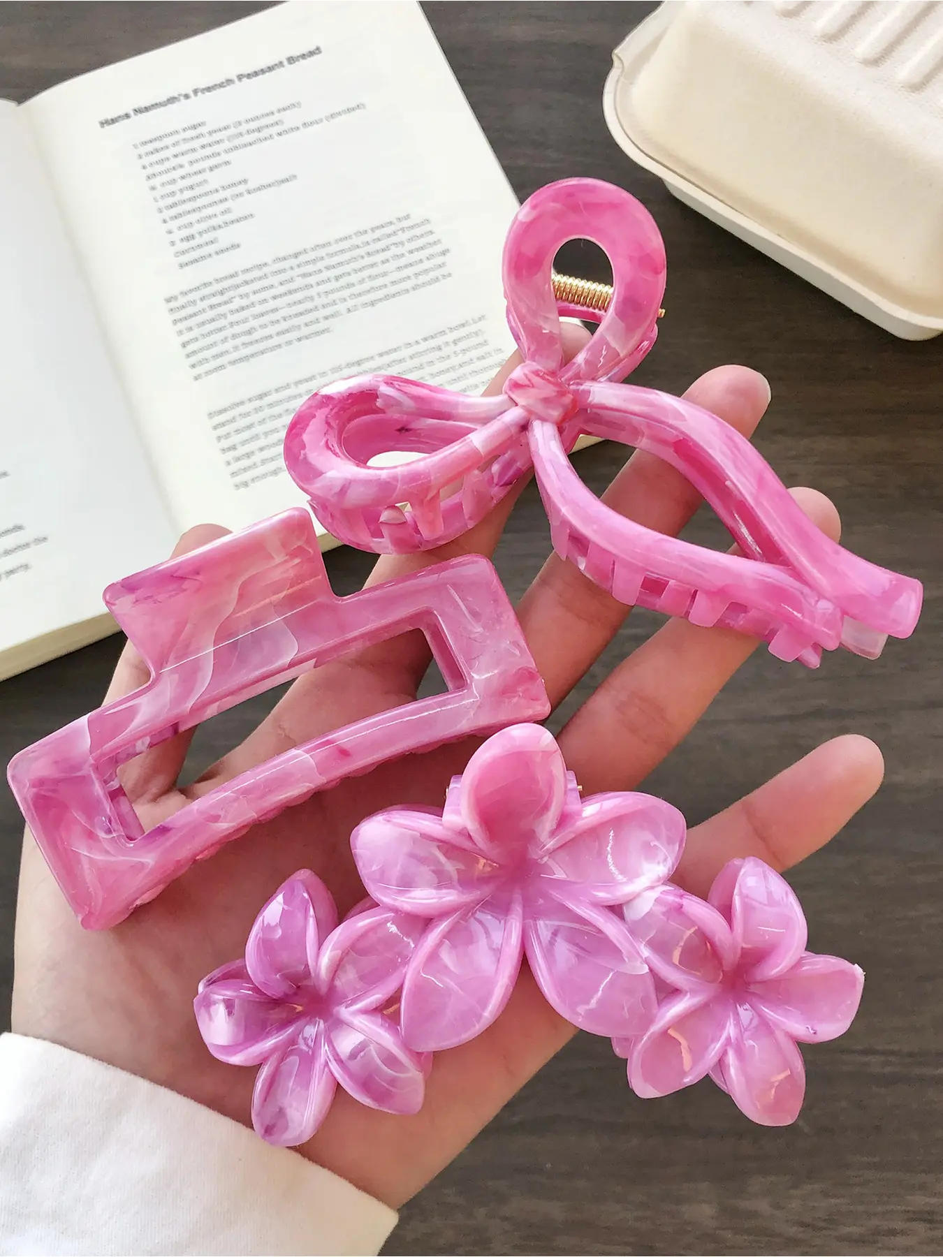 3-piece marble pattern flower decorative hair clips, women's Bohemian style special-shaped set hair clips, fixed back of the head, half-up hairdo, updo hair accessories, suitable for going out, vacation, traveling, attending weddings, and giving gifts