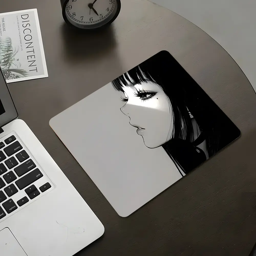 Anime Girl Design Square Gaming Mouse Pad, Mousepad, Decorative, rubber anti-slip lockedge pad, washable small size, suitable for laptops, games, work, home, Protection