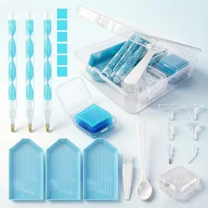 A Set Diamond Painting Tools and Accessories Kit, Simple and Fresh Style, Including Dotting Pens, Storage Box, Trays, Wax Blocks, Tweezers and Other Full Sets of Tools, Exquisite Details, Clear Classification, Easy to Store and Operate, Diamond Art Tools