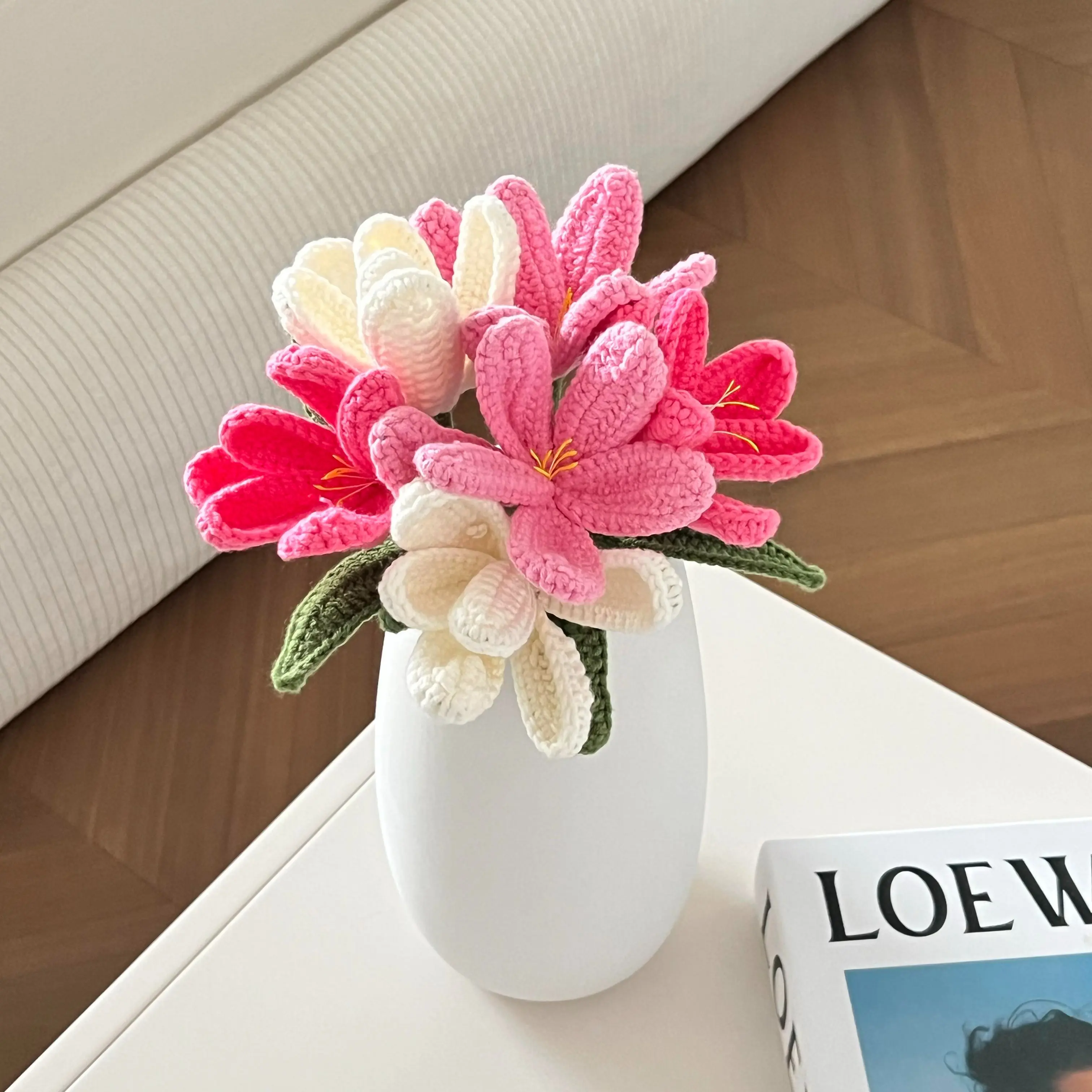 6Pcs Handcrafted Premium Combed Cotton Crochet Yarn Loop & Bloom Tulip Bouquet Set, with Decorative Greeting Card, Long-Lasting Ready-to-Gift for Mom, Home Decor for Study & Kitchen (Anniversary-Friendly Fake Flower Arrangement), Birthday, Lifelike Blooms